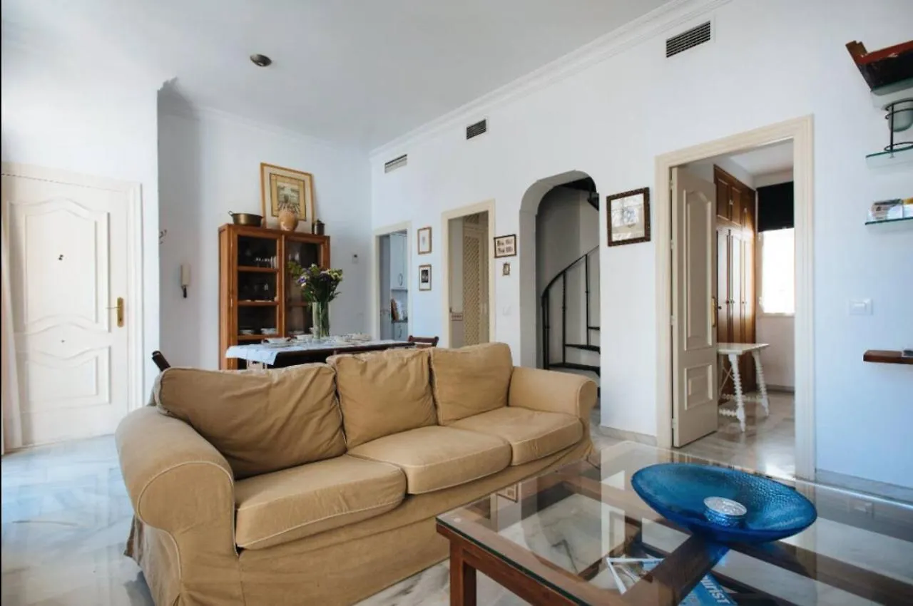 شقة Penthouse Private Terrace, Near Cathedral, And To Real Maestranza إشبيلية
